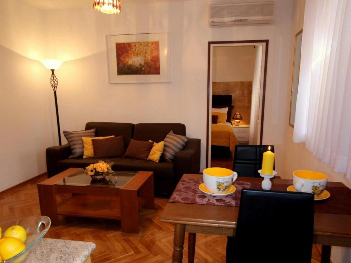 Villa Renipol Adults Only Sutivan Kültér fotó
